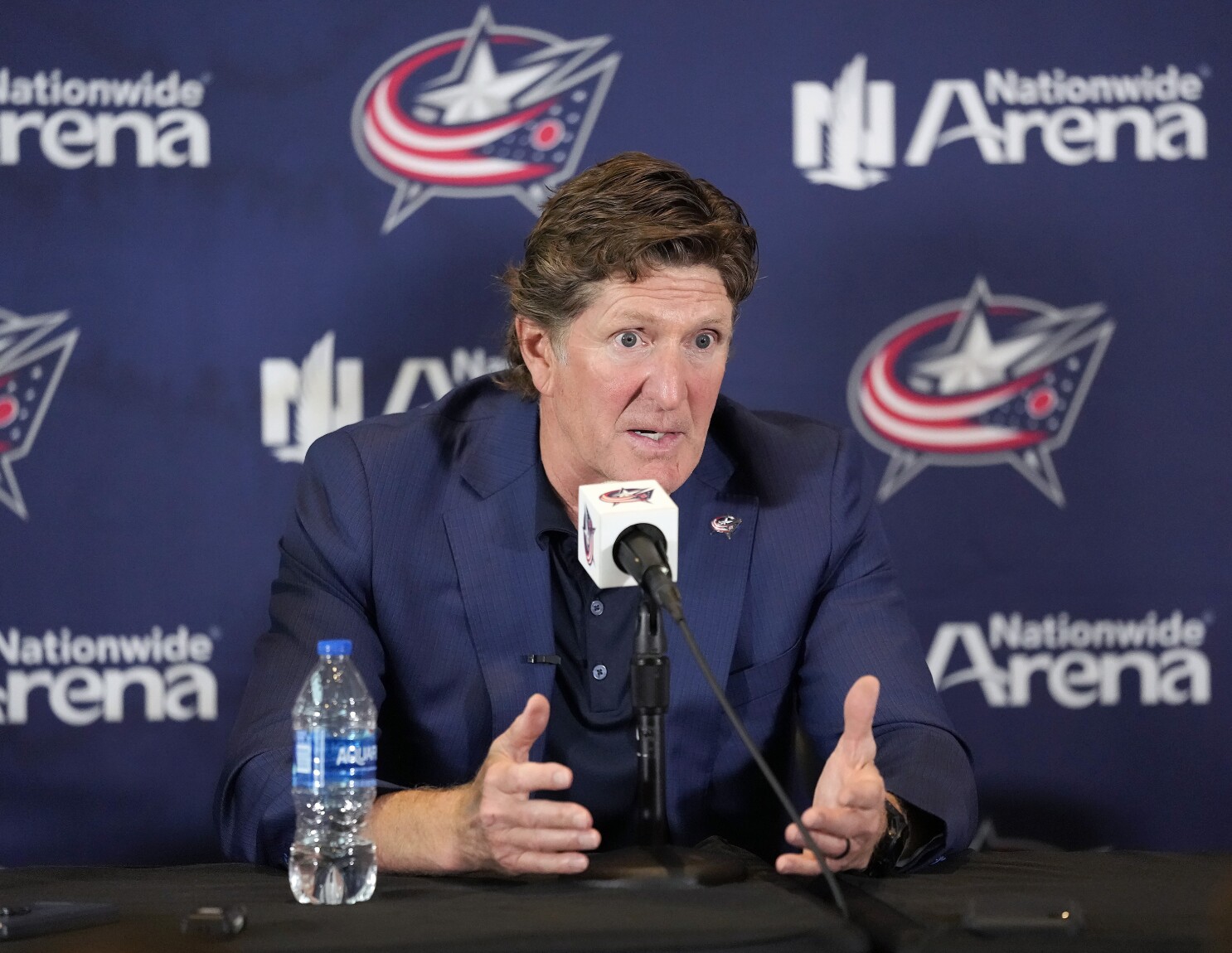 New Blue Jackets coach Mike Babcock blasts report suggesting he